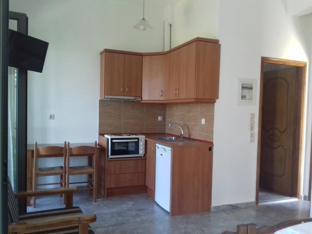 Ouranias Studios Kardamíli Kültér fotó